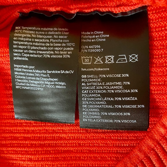 H&M Red Halter Top. Size Medium. - Picture 7 of 7